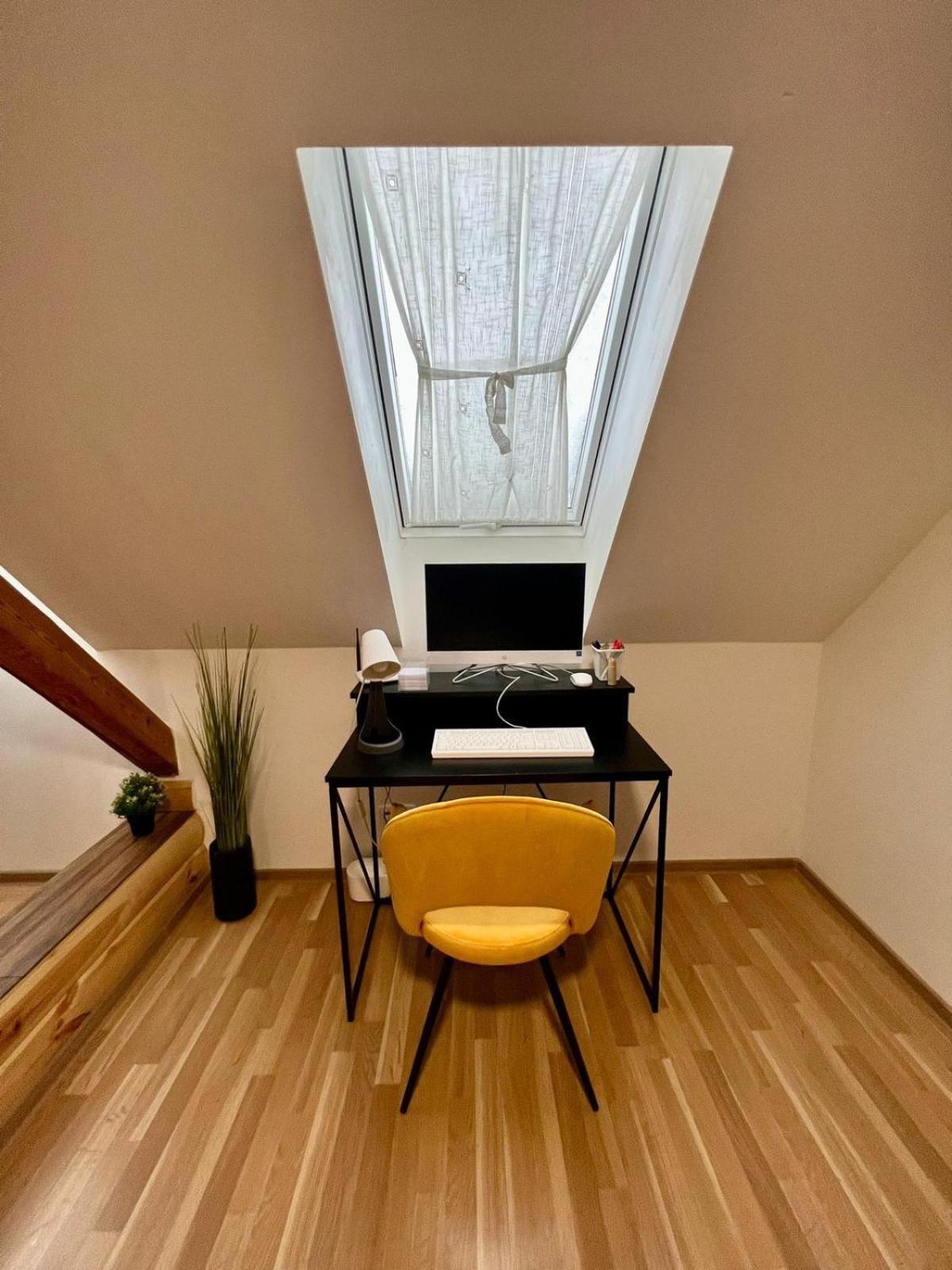 U Lupka - Ostrava Apartment Luaran gambar